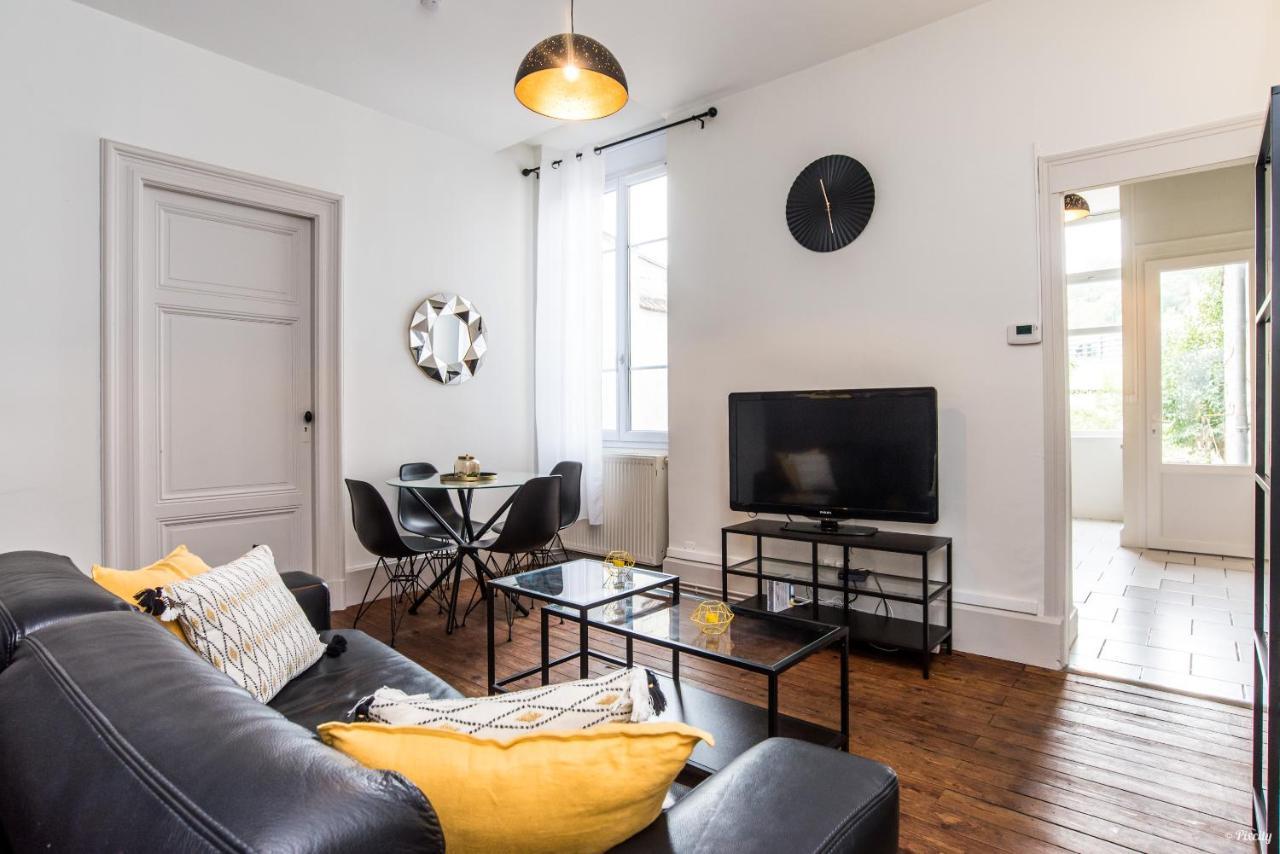 Appartements Scaliger Wifi Proche Gare アジャン エクステリア 写真