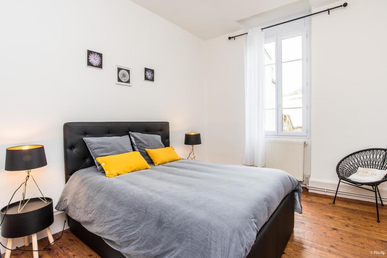 Appartements Scaliger Wifi Proche Gare アジャン エクステリア 写真